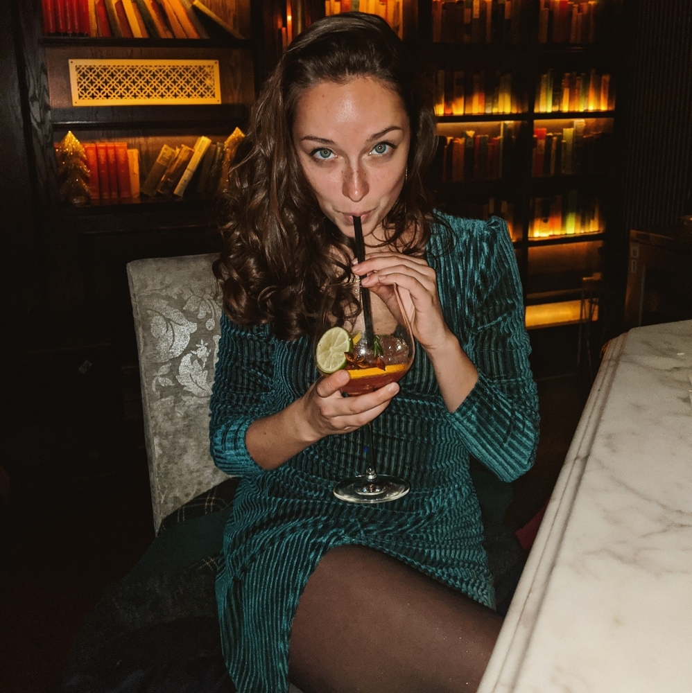 Meet your Posher, Evelyn